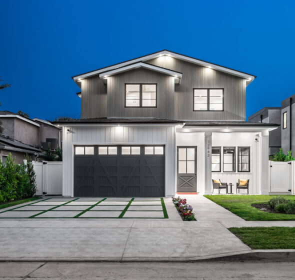 Exterior view of a contemporary new home in Los Angeles.